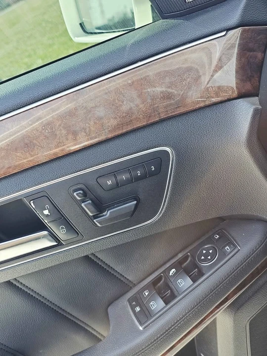 2012 Mercedes-Benz W212 E-Class - Image 13 of 14