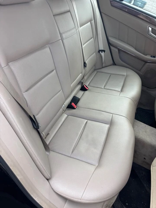 2012 Mercedes-Benz W212 E-Class - Image 4 of 7