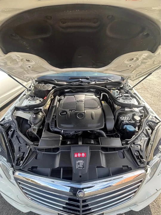 2012 Mercedes-Benz W212 E-Class - Image 8 of 8