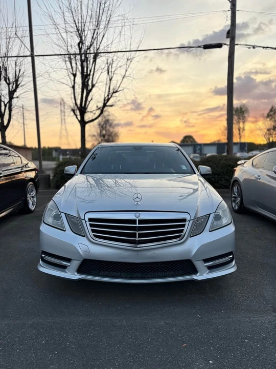 2012 Mercedes-Benz W212 E-Class - Image 2 of 8