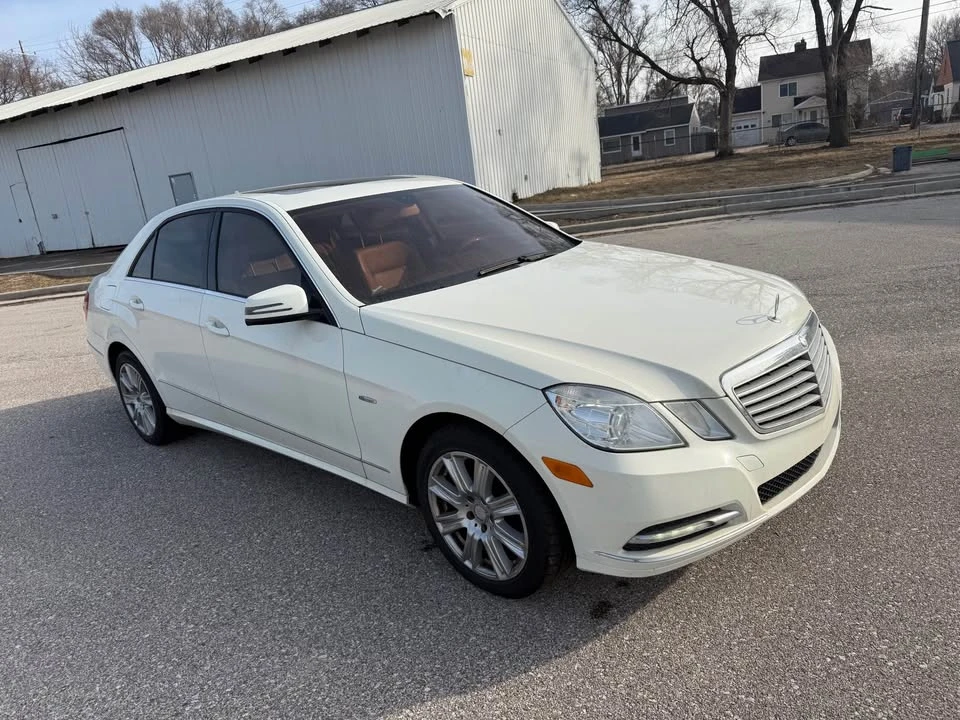 2012 Mercedes-Benz W212 E-Class - Image 3 of 13