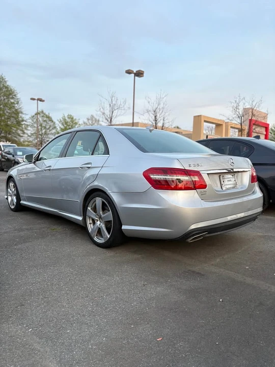 2012 Mercedes-Benz W212 E-Class - Image 6 of 8