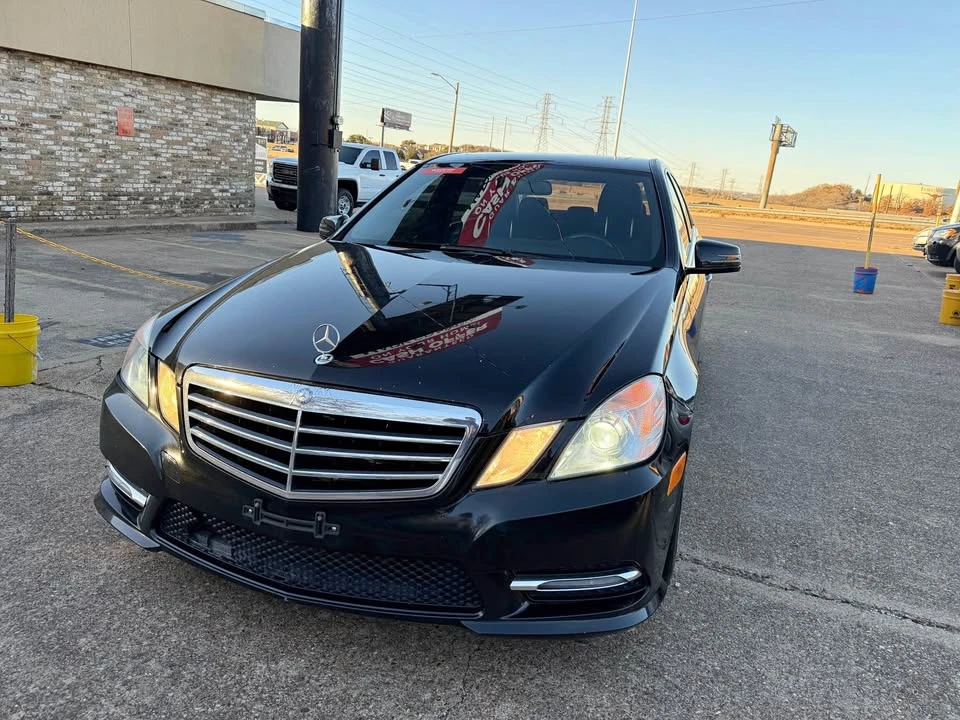 2012 Mercedes-Benz W212 E-Class - Image 2 of 16