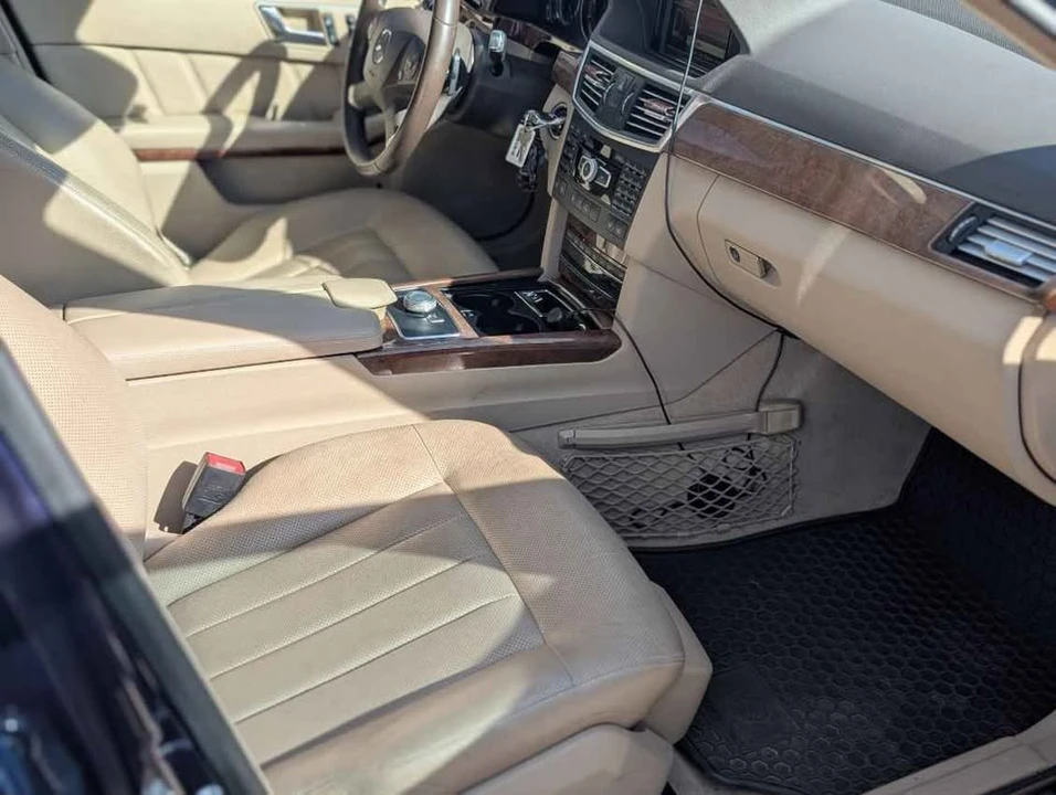 2012 Mercedes-Benz W212 E-Class - Image 9 of 15