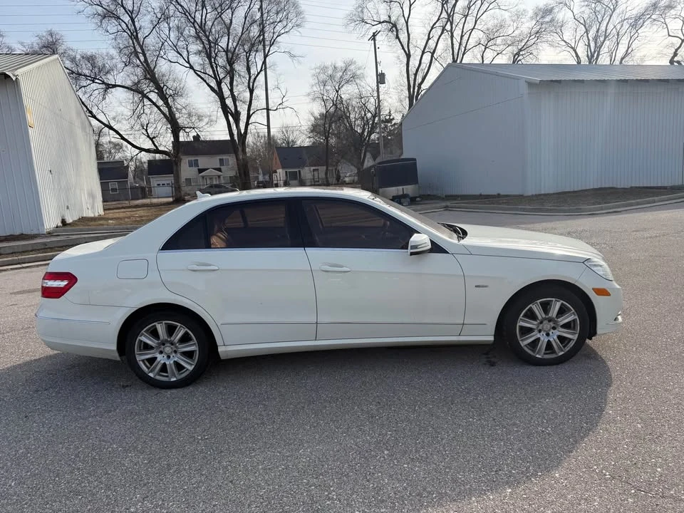 2012 Mercedes-Benz W212 E-Class - Image 4 of 13