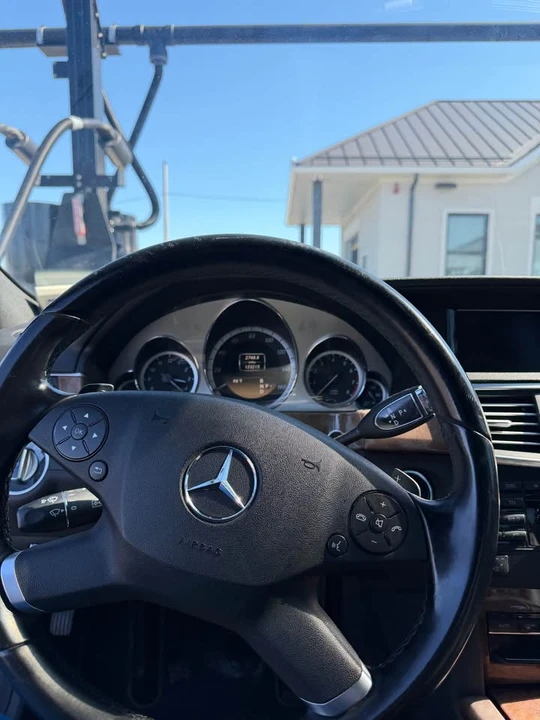 2012 Mercedes-Benz W212 E-Class - Image 7 of 12