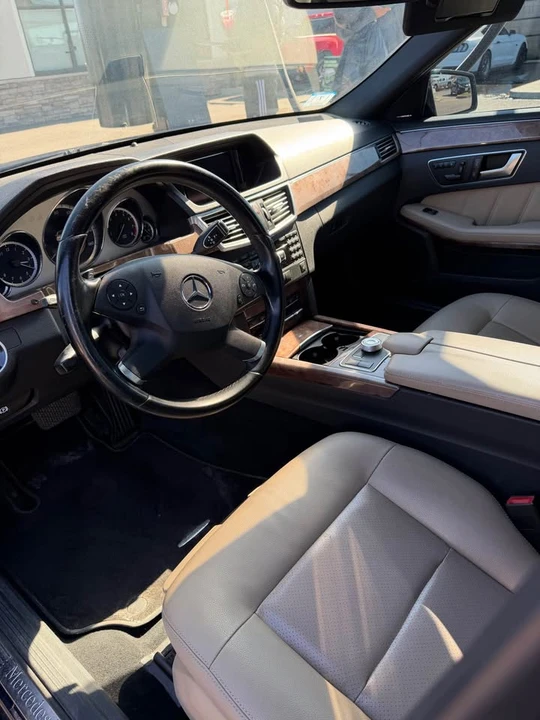 2012 Mercedes-Benz W212 E-Class - Image 6 of 12