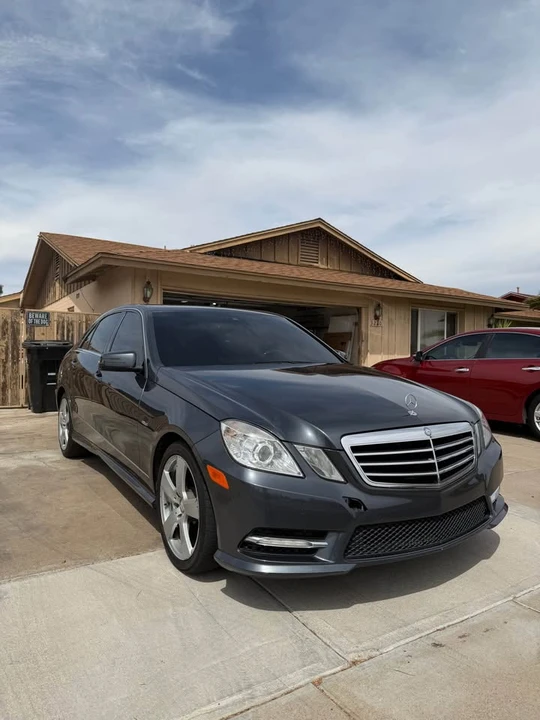 2012 Mercedes-Benz W212 E-Class - Image 2 of 15