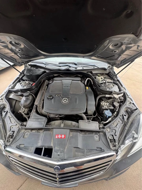 2012 Mercedes-Benz W212 E-Class - Image 11 of 16