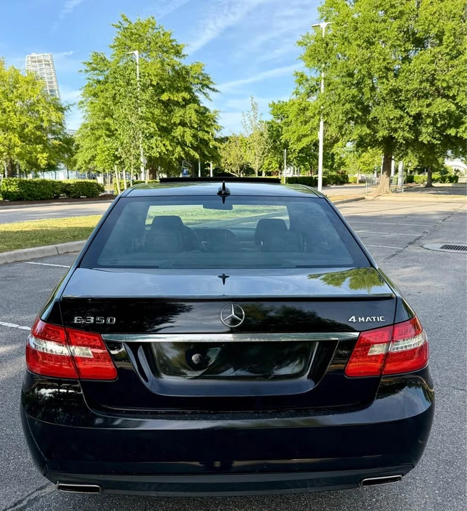 2012 Mercedes-Benz W212 E-Class - Image 6 of 18