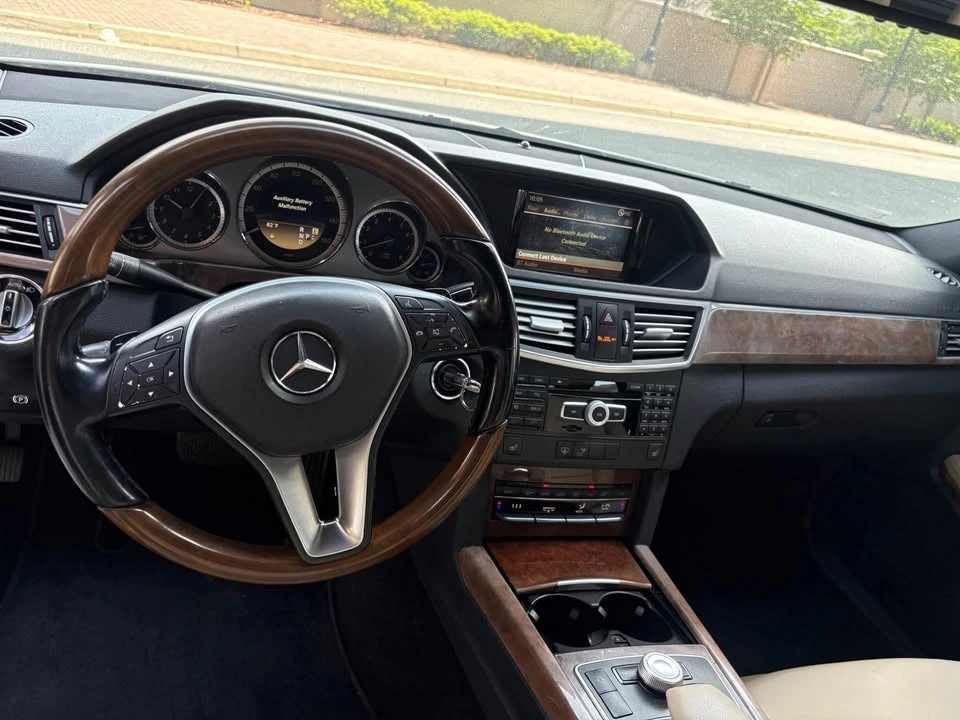 2012 Mercedes-Benz W212 E-Class - Image 14 of 16