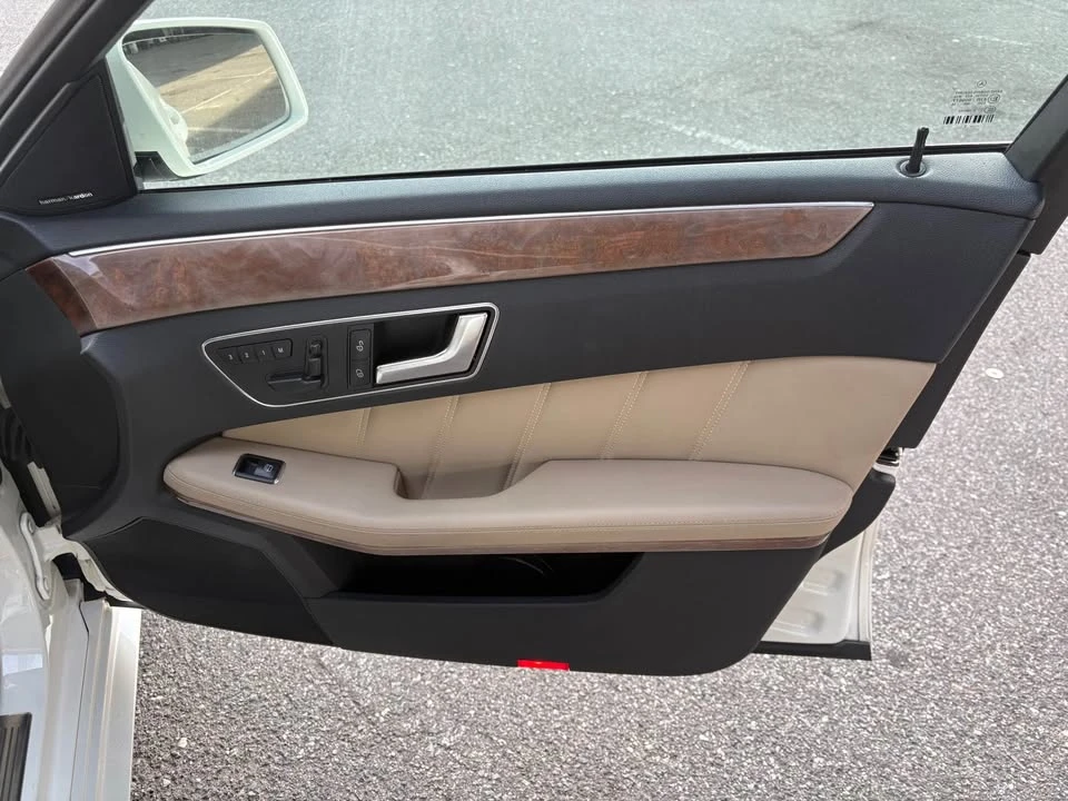 2012 Mercedes-Benz W212 E-Class - Image 10 of 16