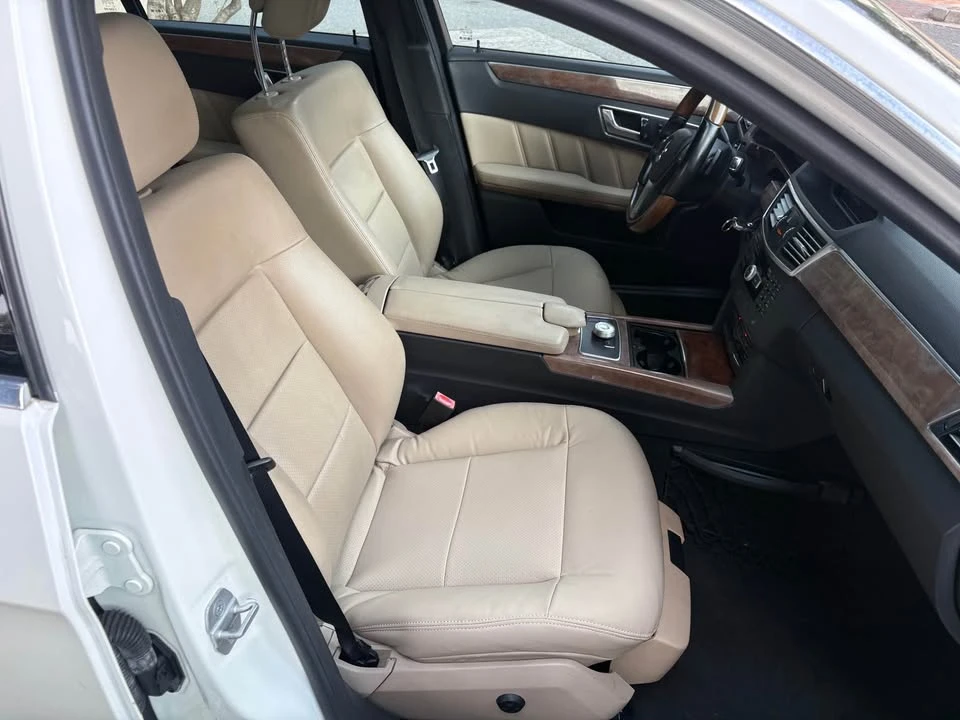 2012 Mercedes-Benz W212 E-Class - Image 12 of 16