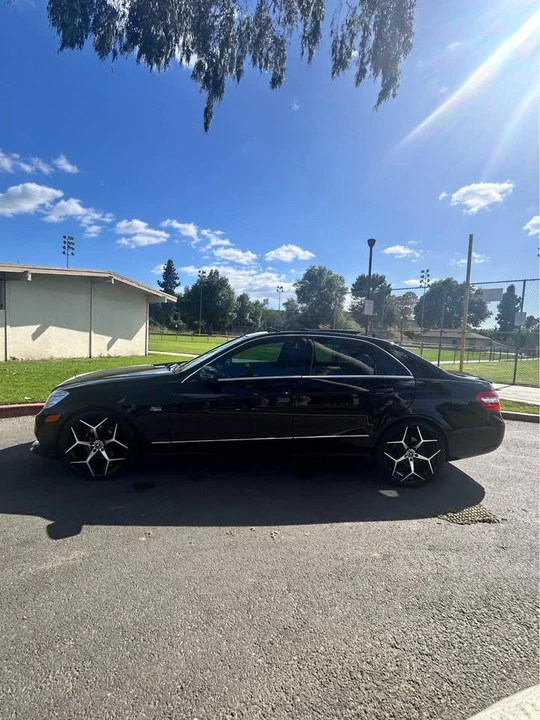 2012 Mercedes-Benz W212 E-Class - Image 10 of 19