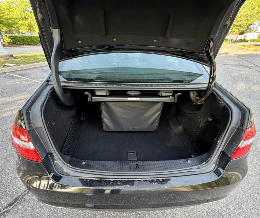 2012 Mercedes-Benz W212 E-Class - Image 11 of 18