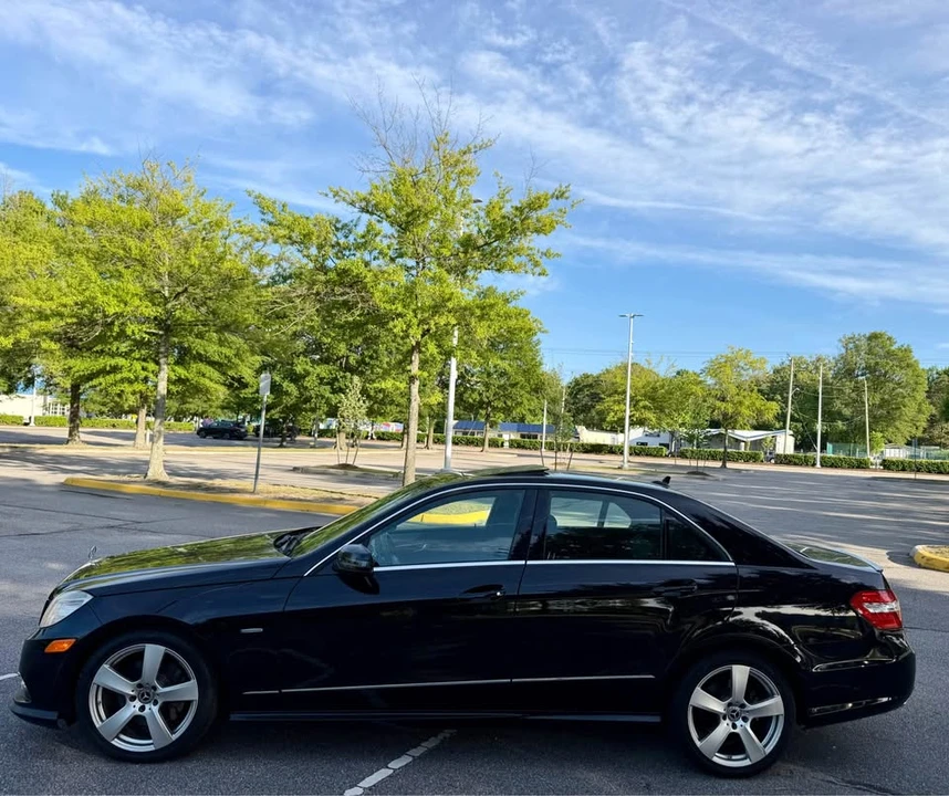 2012 Mercedes-Benz W212 E-Class - Image 2 of 18