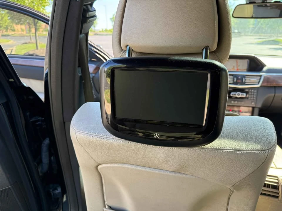 2012 Mercedes-Benz W212 E-Class - Image 10 of 20