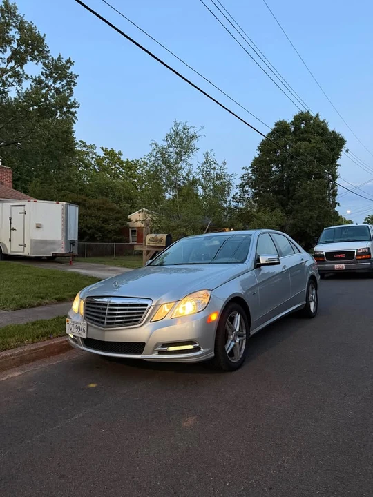 2012 Mercedes-Benz W212 E-Class - Image 2 of 10