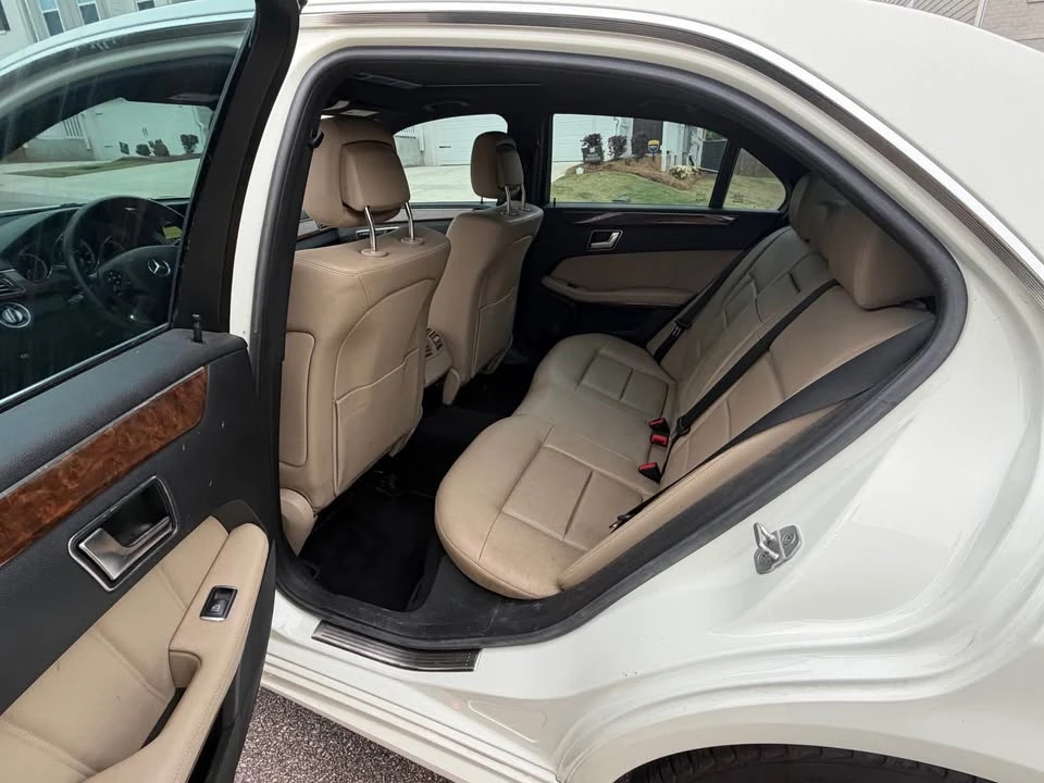 2012 Mercedes-Benz W212 E-Class - Image 12 of 19