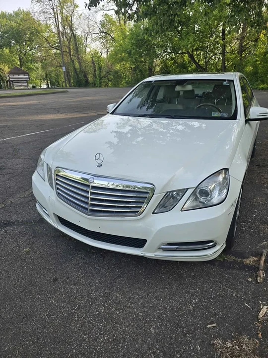 2012 Mercedes-Benz W212 E-Class - Image 3 of 16