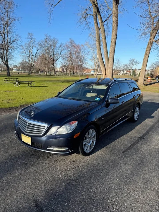 2012 Mercedes-Benz W212 E-Class - Image 3 of 11