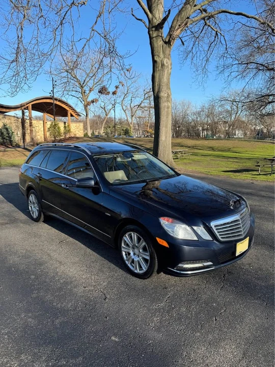 2012 Mercedes-Benz W212 E-Class - Image 4 of 11