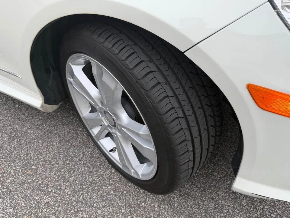2012 Mercedes-Benz W212 E-Class - Image 16 of 20