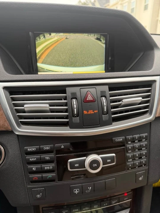 2012 Mercedes-Benz W212 E-Class - Image 17 of 20