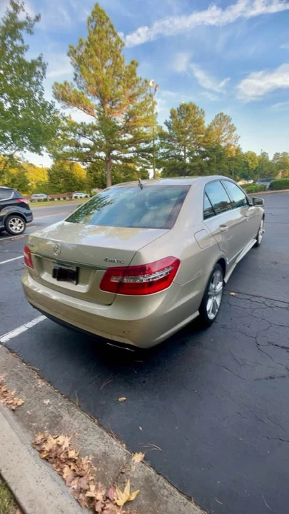 2012 Mercedes-Benz W212 E-Class - Image 6 of 11