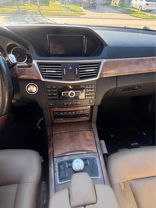 2012 Mercedes-Benz W212 E-Class - Image 15 of 20