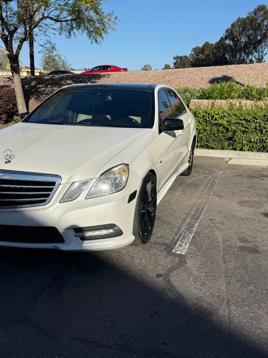 2012 Mercedes-Benz W212 E-Class - Image 5 of 11