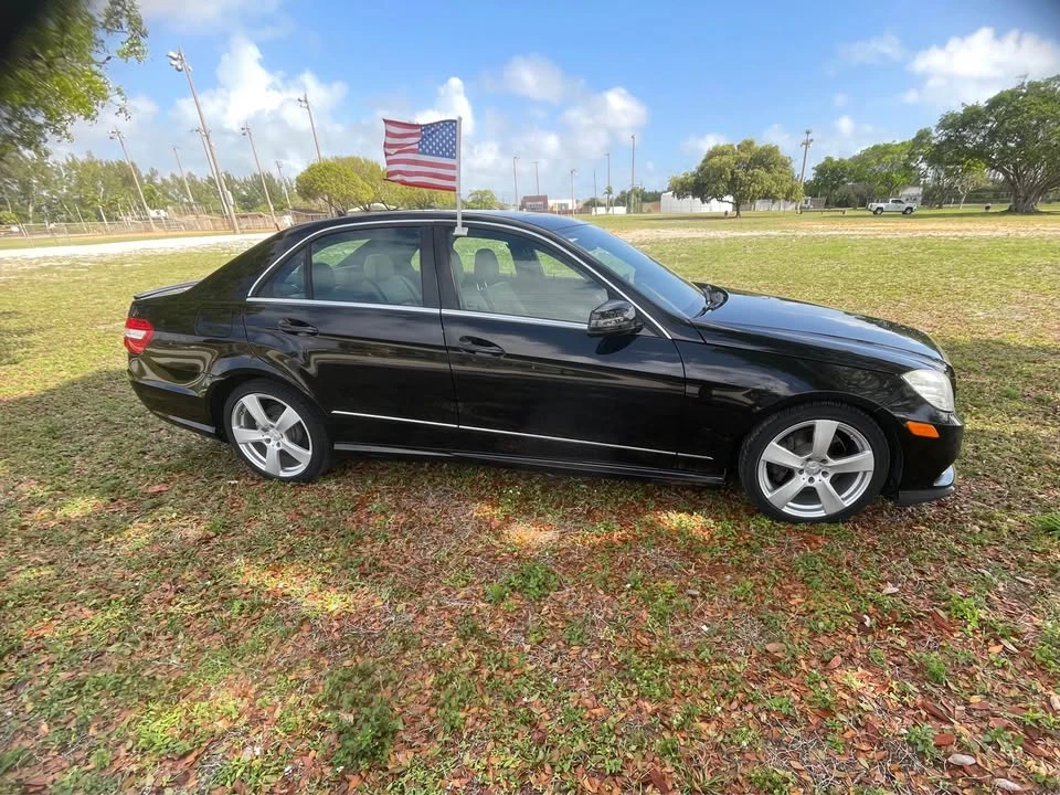 2012 Mercedes-Benz W212 E-Class - Image 6 of 16