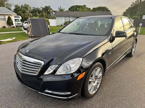 2012 Mercedes-Benz E-Class E 350 BlueTEC Sedan