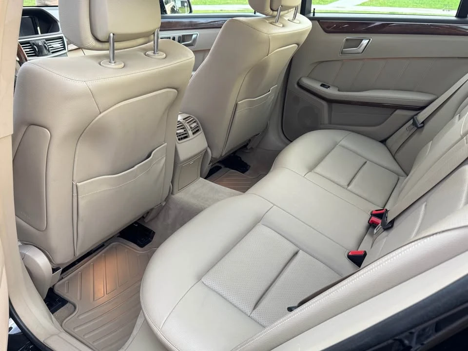 2012 Mercedes-Benz W212 E-Class - Image 10 of 16