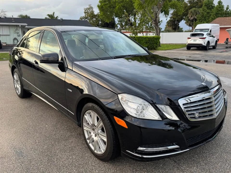 2012 Mercedes-Benz W212 E-Class - Image 2 of 16