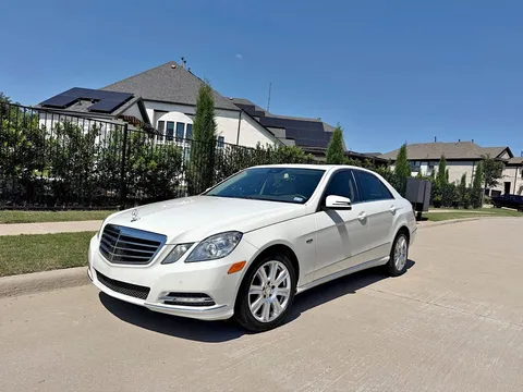 2012 Mercedes-Benz E-Class E 350 BlueTEC Sedan
