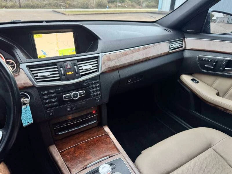 2012 Mercedes-Benz W212 E-Class - Image 19 of 20