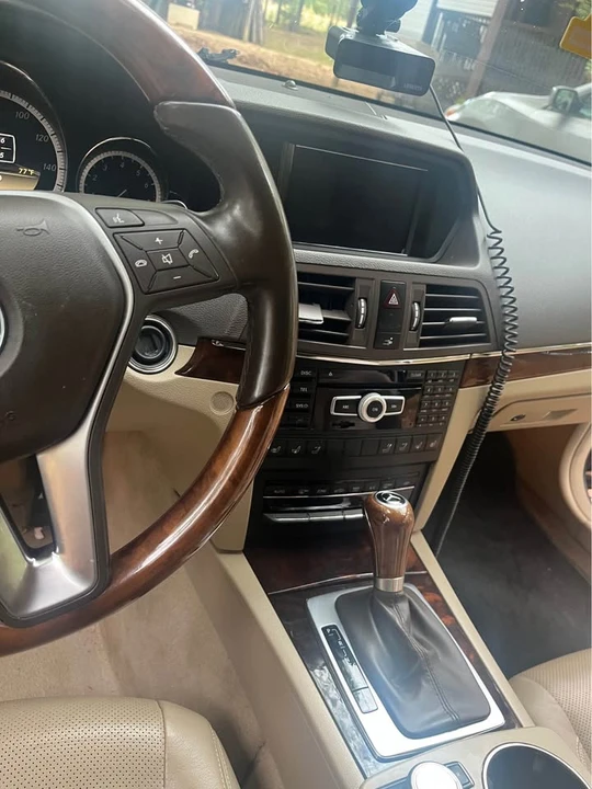 2012 Mercedes-Benz C207/A207 E-Class Coupe & Convertible - Image 9 of 9