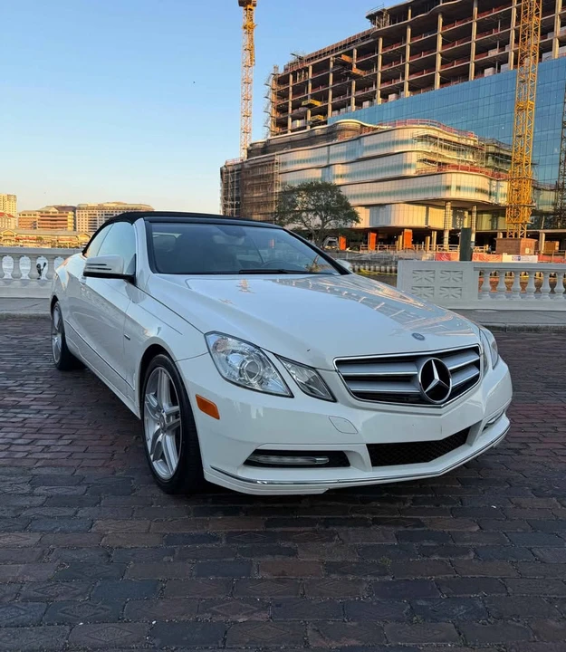 2012 Mercedes-Benz C207/A207 E-Class Coupe & Convertible - Image 2 of 10