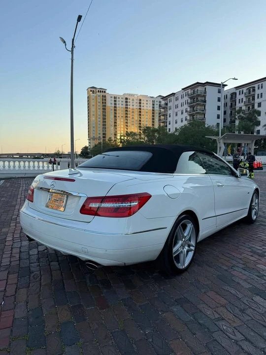 2012 Mercedes-Benz C207/A207 E-Class Coupe & Convertible - Image 4 of 10