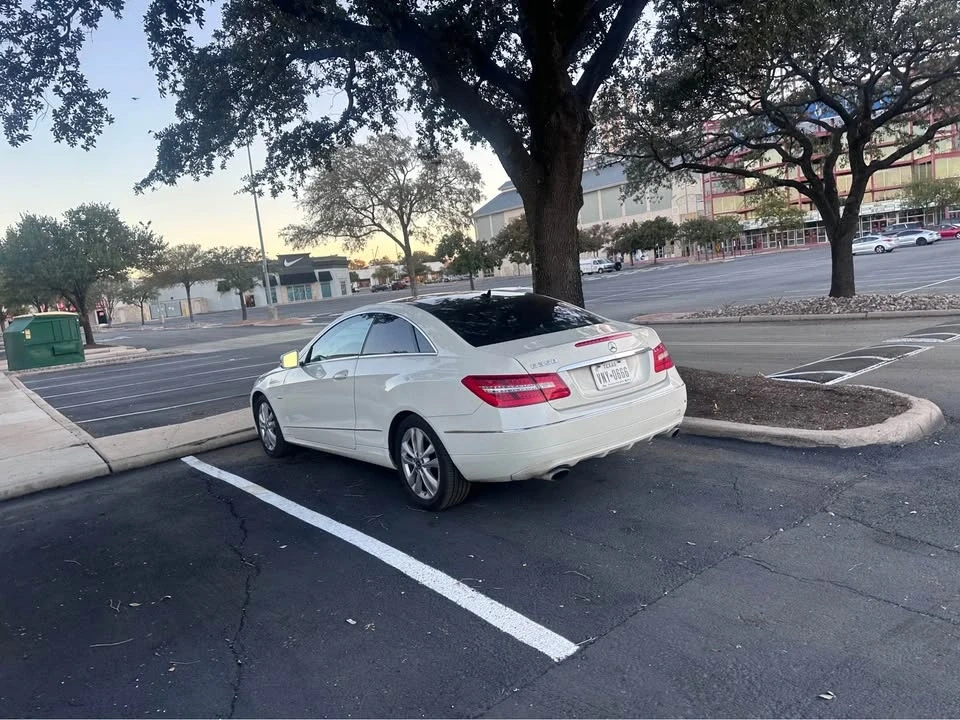 2012 Mercedes-Benz C207/A207 E-Class Coupe & Convertible - Image 4 of 12