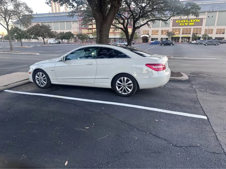 2012 Mercedes-Benz C207/A207 E-Class Coupe & Convertible - Image 5 of 12