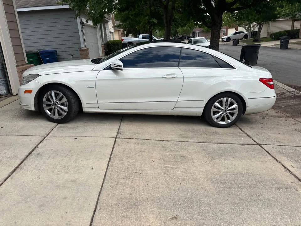 2012 Mercedes-Benz C207/A207 E-Class Coupe & Convertible - Image 2 of 7