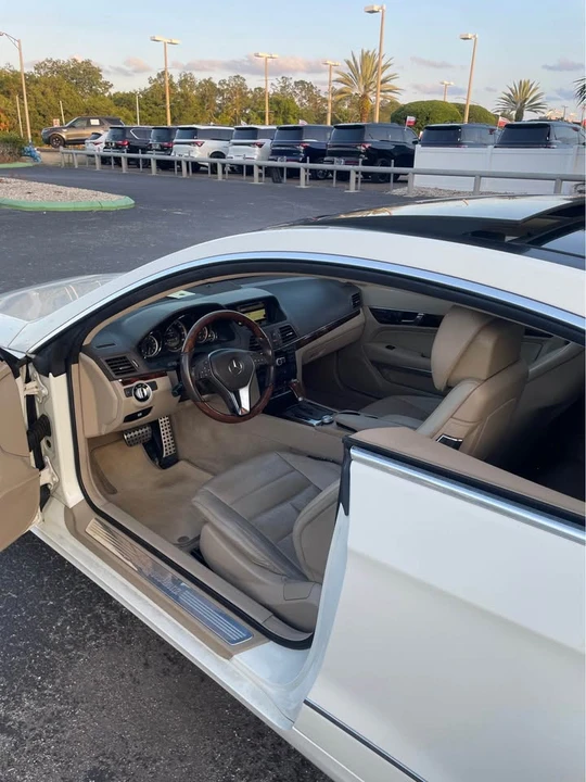 2012 Mercedes-Benz C207/A207 E-Class Coupe & Convertible - Image 5 of 7