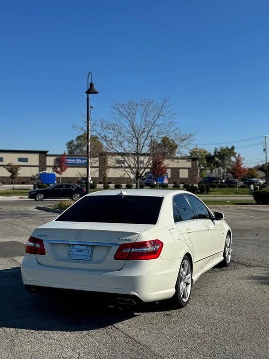 2012 Mercedes-Benz W212 E-Class - Image 5 of 18