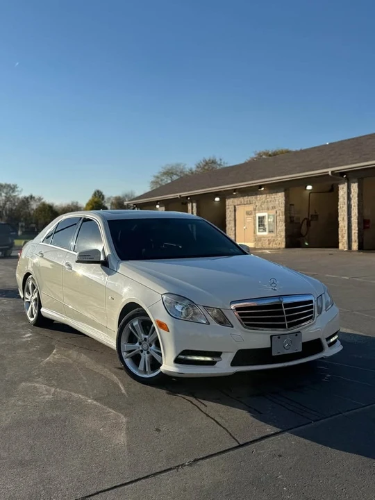 2012 Mercedes-Benz W212 E-Class - Image 11 of 18