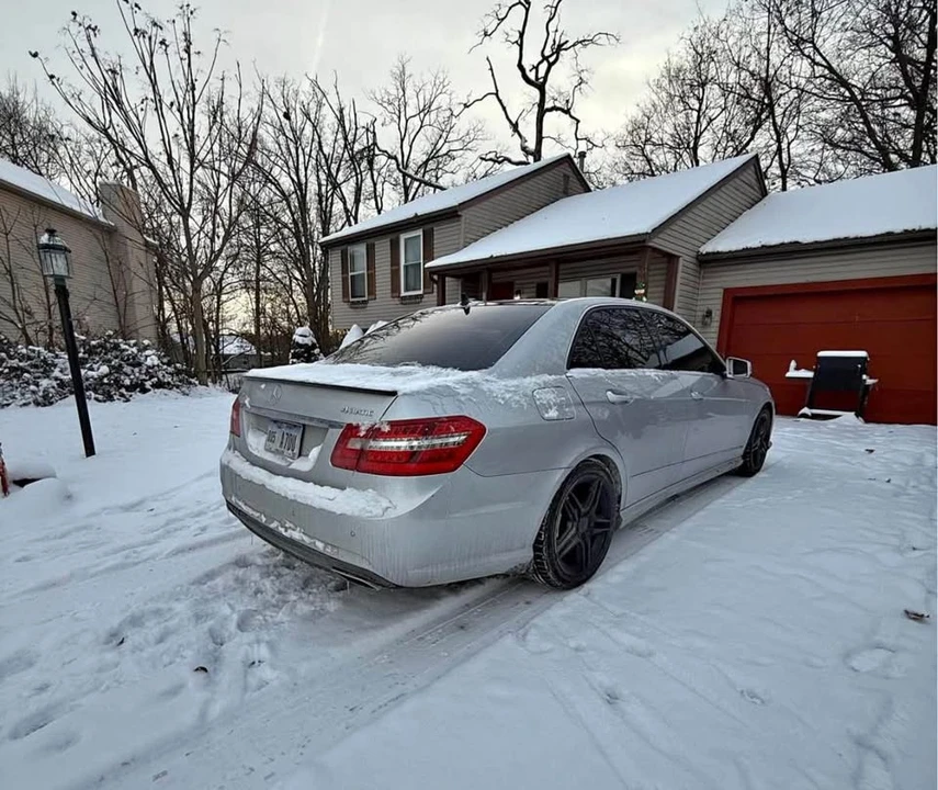 2012 Mercedes-Benz W212 E-Class - Image 5 of 9