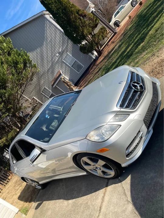 2012 Mercedes-Benz W212 E-Class - Image 2 of 15