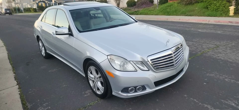 2012 Mercedes-Benz W212 E-Class - Image 2 of 19