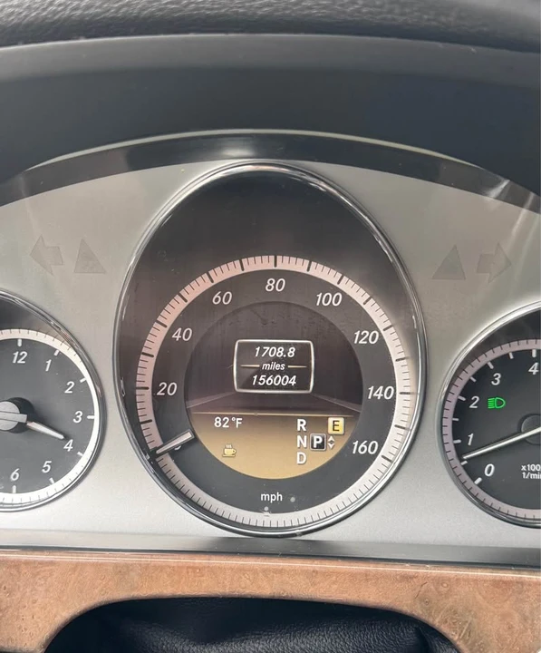 2012 Mercedes-Benz W212 E-Class - Image 11 of 13